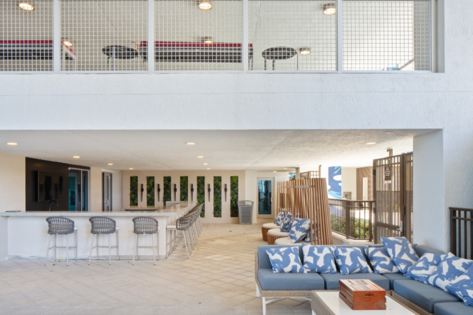Outdoor lounge